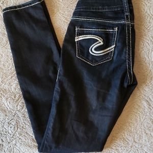 Silver jeans co. Dark wash skinny jeans